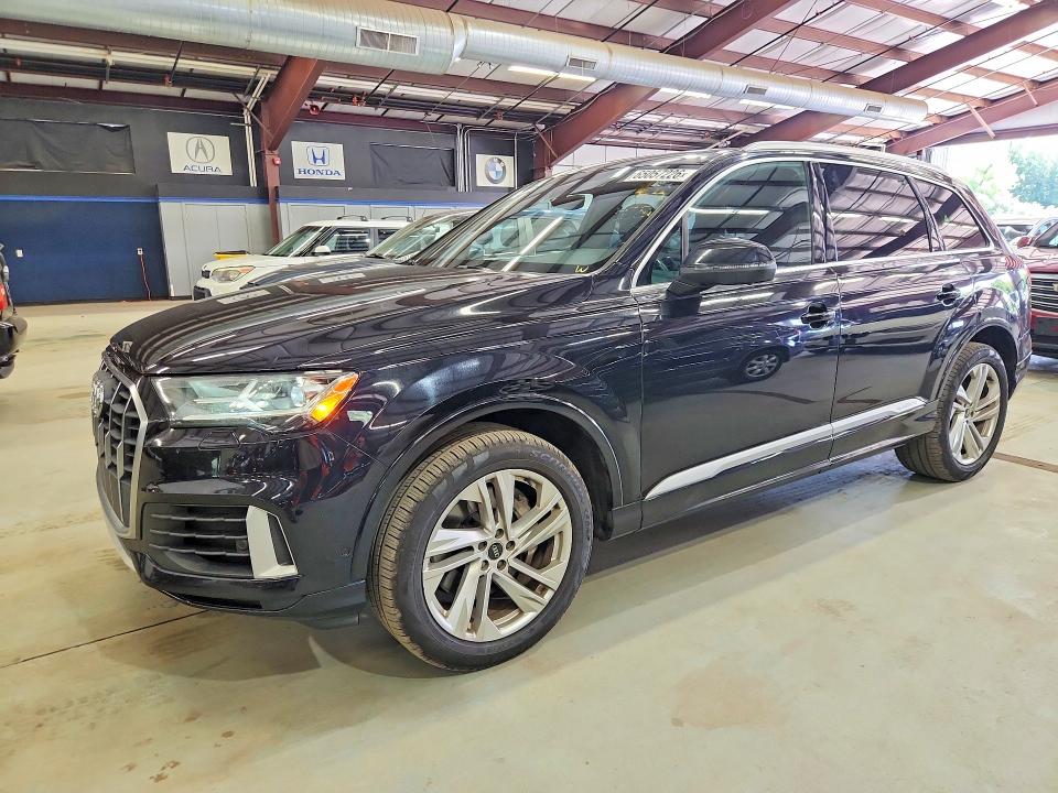 2021 Audi Q7 VIN WA1LXAF75MD026685 — COPART salvage auction photo