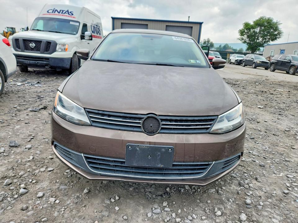2013 Volkswagen Jetta VIN 3VWDP7AJ1DM448289 COPART salvage auction — SIDE, PA - RECONSTRUCTED CLEAN, sold $850 on 2026-09-24 (photo 5)