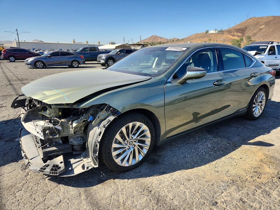 2019 Lexus ES VIN JTHB21B12K2038284 — COPART salvage auction photo
