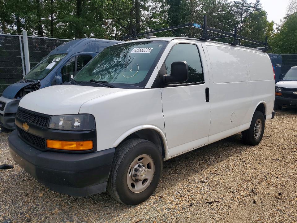 2022 Chevrolet Express 3500 VIN 1GCZGGF78N1144607 — COPART salvage auction photo