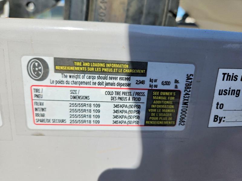 2020 Unknown VIN 5A7BB243XMT000682 COPART salvage auction — MINOR DENT/SCRATCHES, OR - CERTIFICATE OF TITLE, sold $5,300 on 2026-09-01 (photo 9)