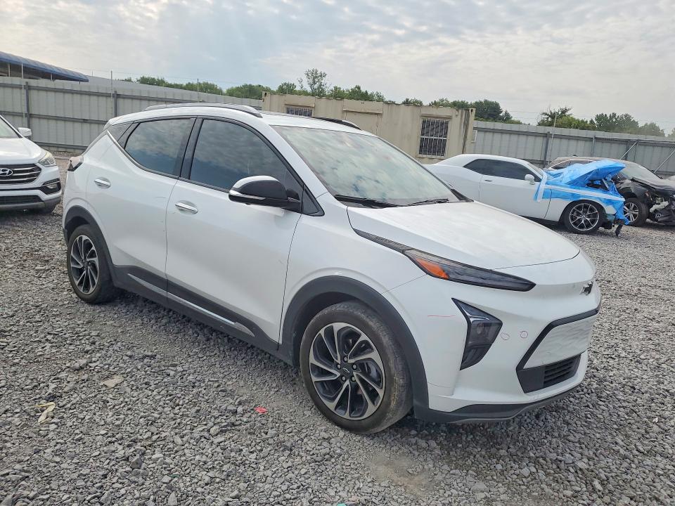 2023 Chevrolet Bolt euv VIN 1G1FZ6S01P4160383 COPART salvage auction — SIDE, Al - Cert Of Title-Salvage Title, sold $9,600 on 2026-08-11 (photo 4)