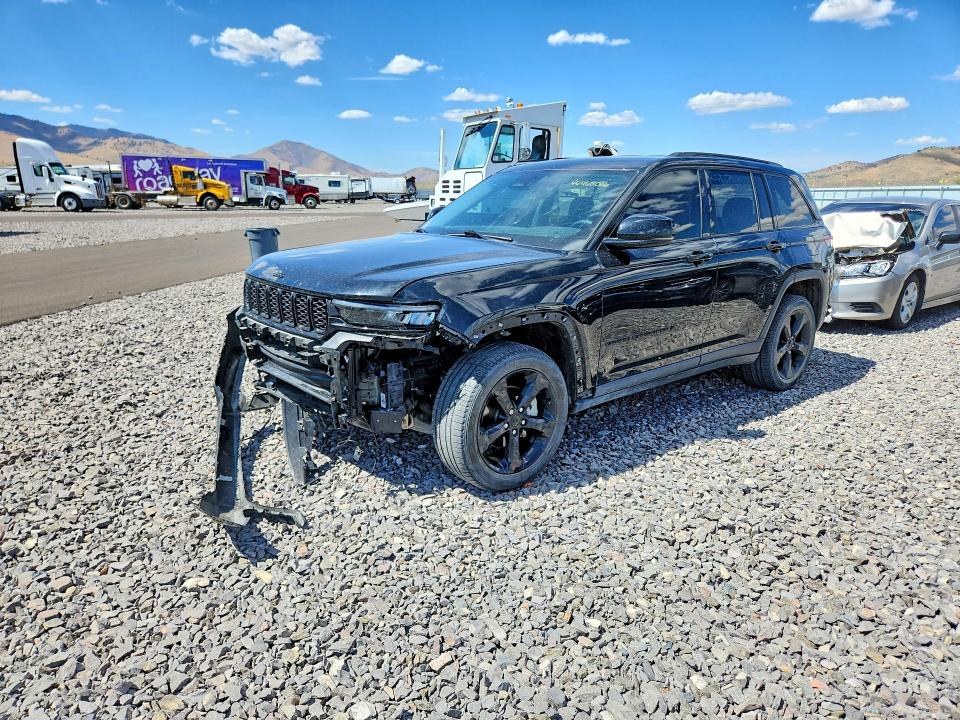 2023 Jeep Cherokee VIN 1C4RJHBG9PC519800 — COPART salvage auction photo