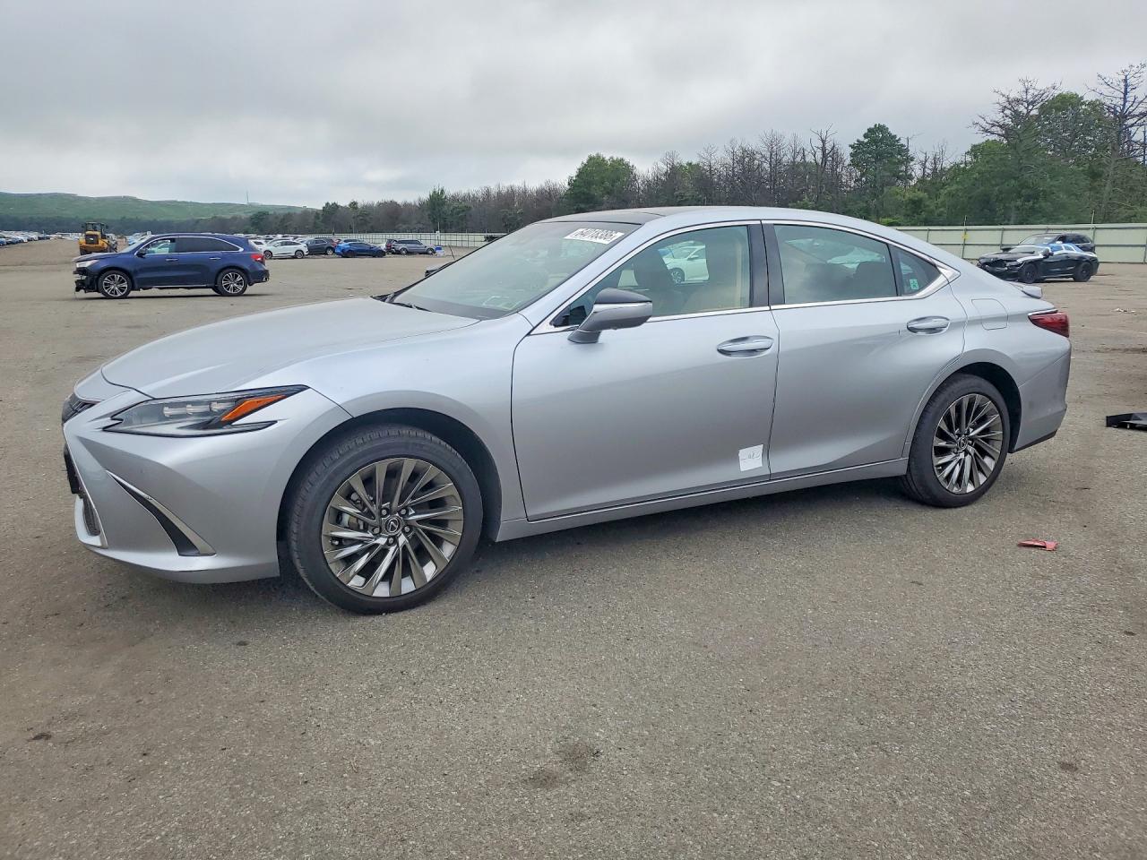 2024 Lexus ES 350 VIN 58AFZ1B13RU180452 — COPART salvage auction photo