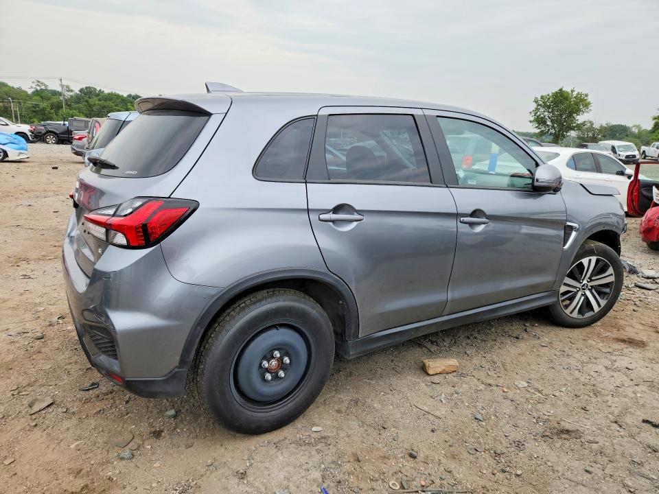 2025 Mitsubishi Outlander VIN JA4ARUAU8SU001907 COPART salvage auction — FRONT END, Fl - Certificate Of Destruction, sold $8,700 on 2026-09-15 (photo 3)