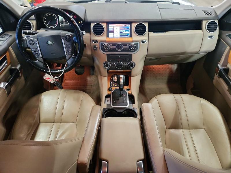 2013 Land rover Lr4 VIN SALAG2D40DA691578 COPART salvage auction — MINOR DENT/SCRATCHES, Salvage Title, sold $2,000 on 2026-09-08 (photo 8)