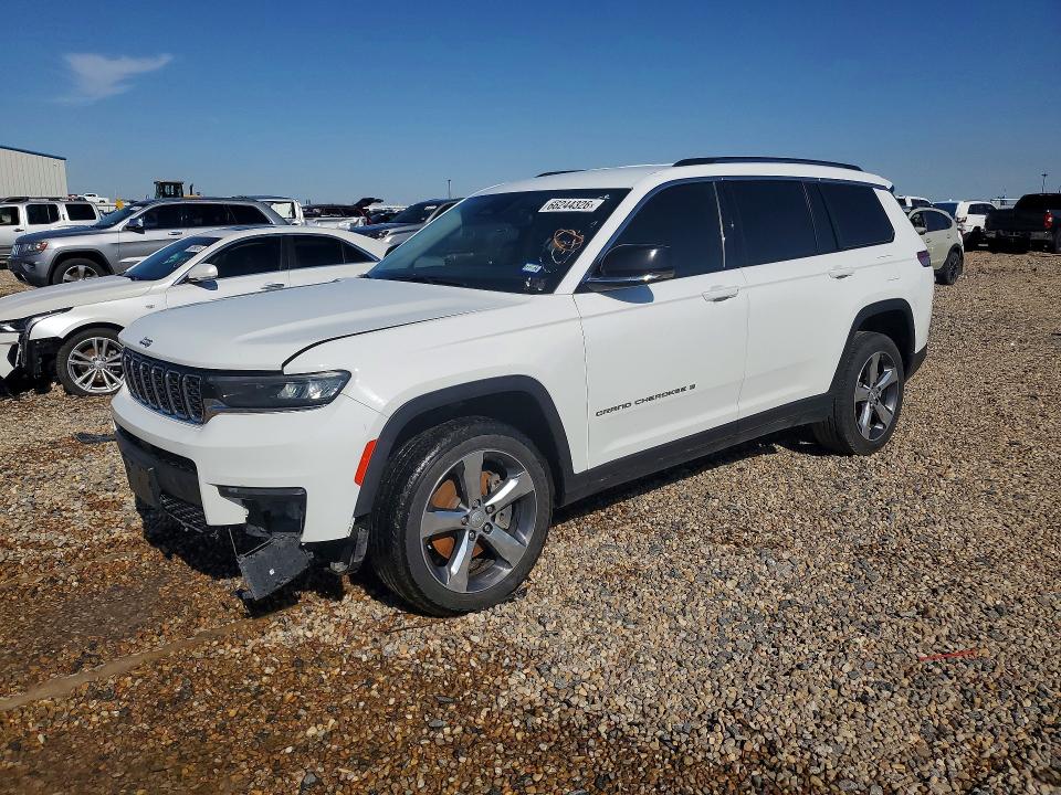 2021 Jeep Cherokee VIN 1C4RJKBG8M8131808 — COPART salvage auction photo