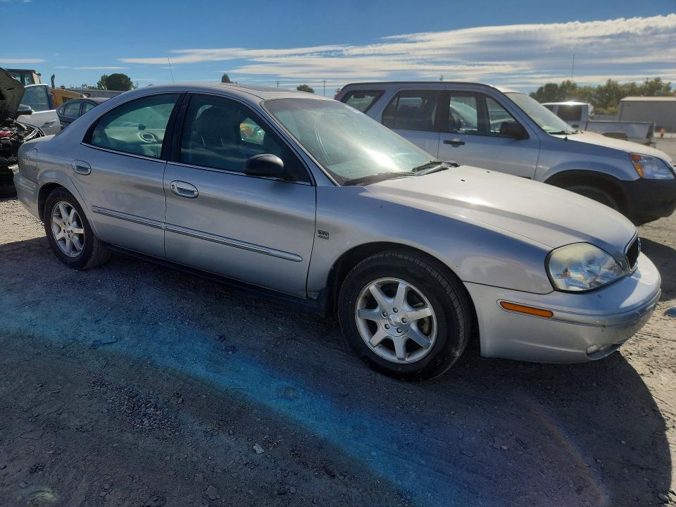 2002 Mercury Sable VIN 1MEHM55S12A631978 COPART salvage auction — MINOR DENT/SCRATCHES, Ca - Dis/Dlr/Exp Only Clean Title, sold $100 on 2026-09-15 (photo 4)