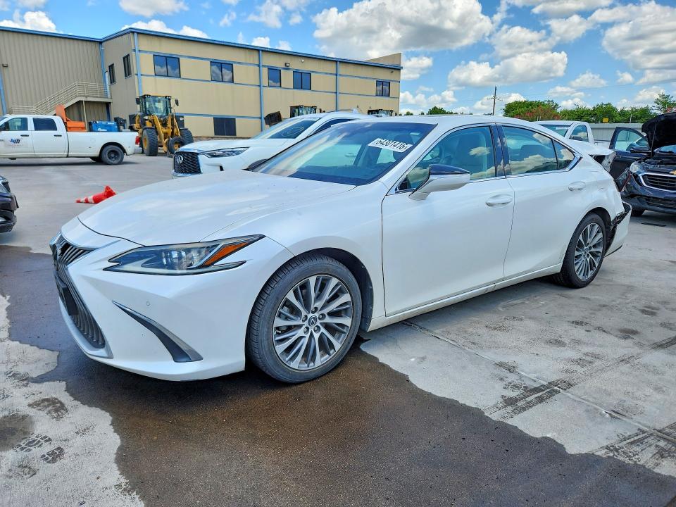 2019 Lexus ES VIN 58ABZ1B17KU041946 — COPART salvage auction photo
