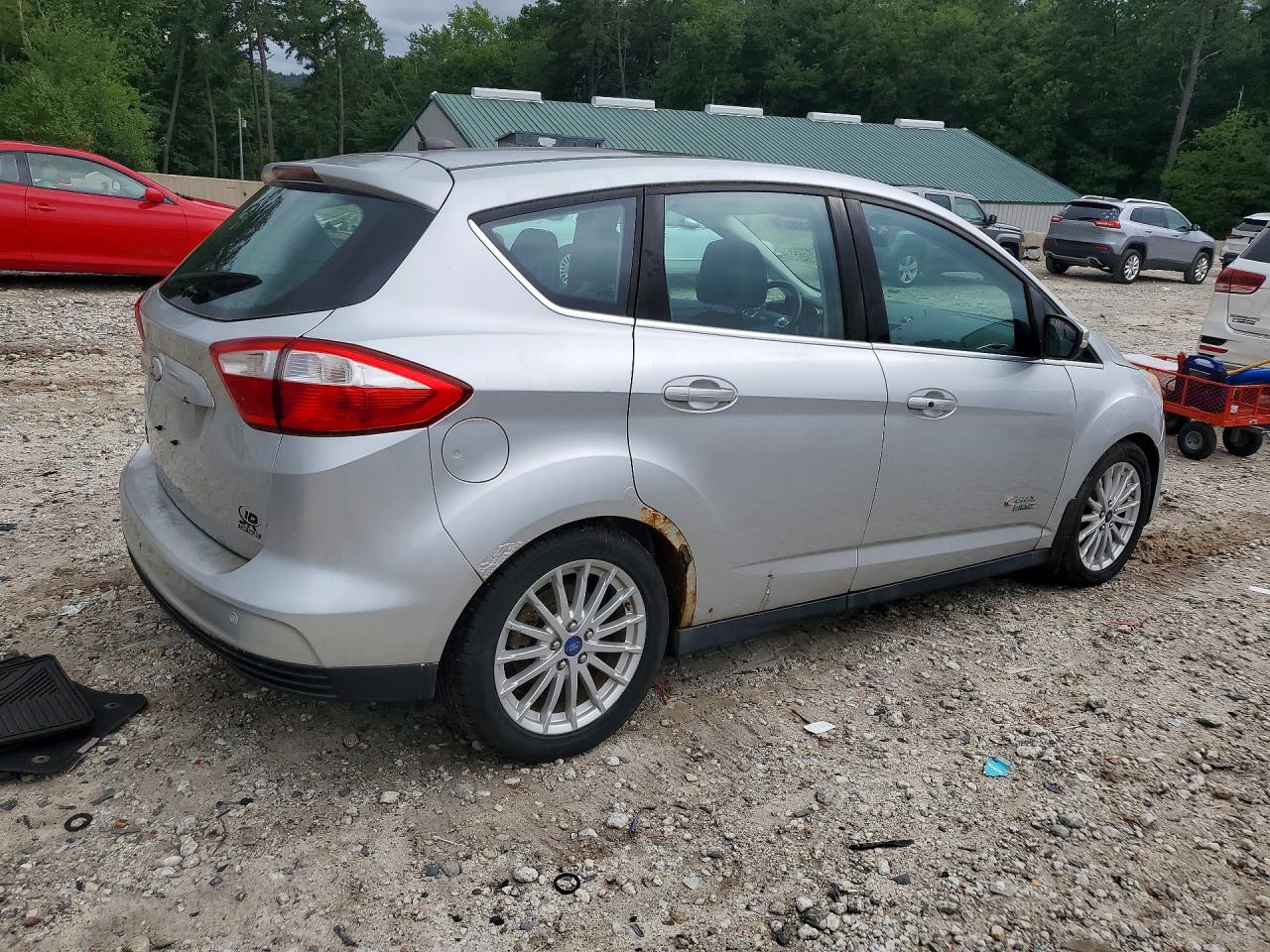 2013 Ford C-max VIN 1FADP5CU5DL557683 COPART salvage auction — Minor Dent/Scratches, MA - CERT OF TITLE-RECONSTRCTD COLL, sold $1,400 on 2026-09-03 (photo 3)