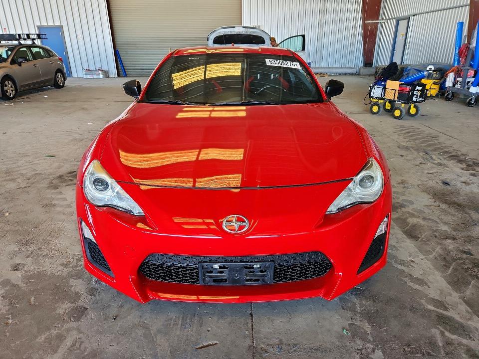 2016 Scion Fr-s VIN JF1ZNAA1XG8708652 COPART salvage auction — REAR END, CA - SALVAGE CERTIFICATE, sold $1,700 on 2026-08-24 (photo 5)
