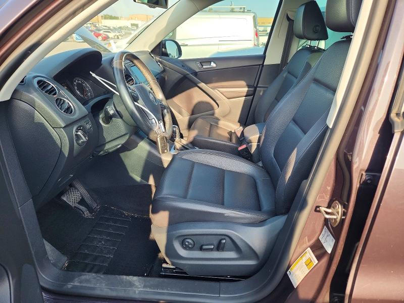 2016 Volkswagen Tiguan VIN WVGAV7AX3GW596329 COPART salvage auction — NORMAL WEAR, Tx - Certificate Of Title, sold $2,000 on 2026-08-10 (photo 7)