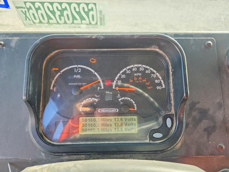 2020 Freightliner Chassis VIN 4UZAC2EA4LCMH7842 COPART salvage auction — MINOR DENT/SCRATCHES, TX - CERTIFICATE OF TITLE, sold $13,000 on 2026-08-25 (photo 9)