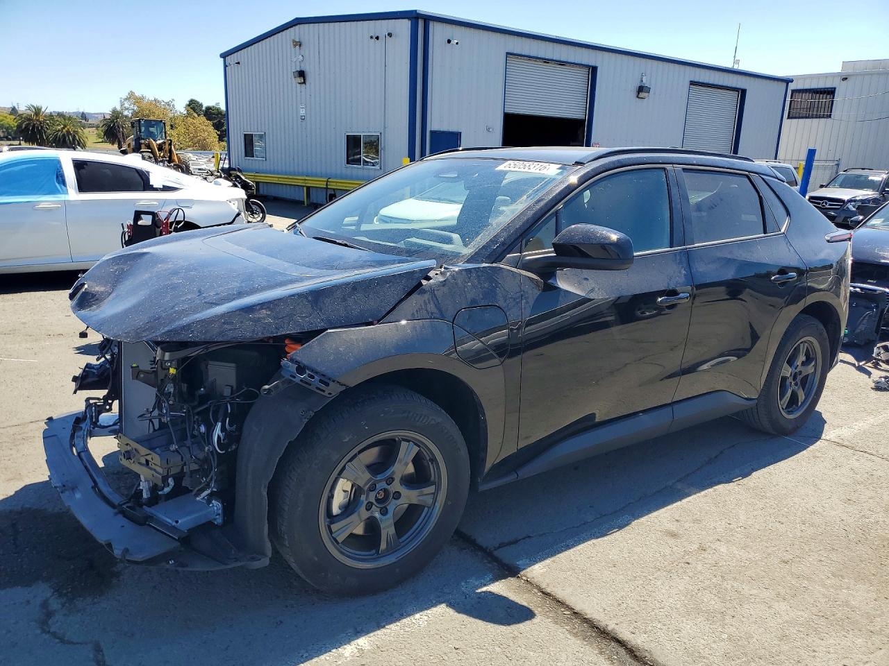 2025 Toyota bZ4X VIN JTMAAAAA9SA055428 — COPART salvage auction photo