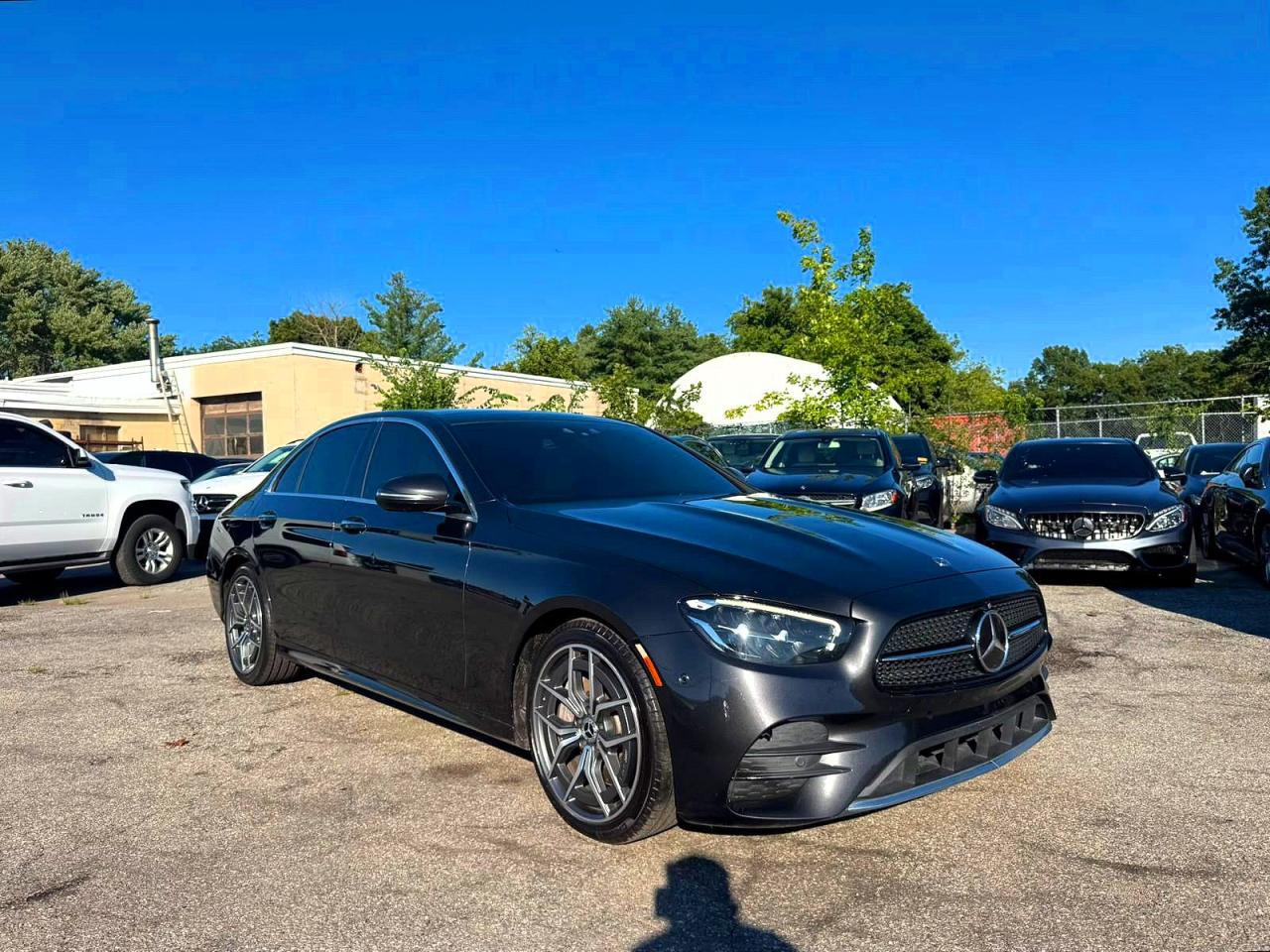 2021 Mercedes-Benz E-Class VIN W1KZF8DB0MA889632 — COPART salvage auction photo