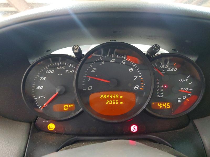 2003 Porsche Boxster VIN WP0CA29813U621453 COPART salvage auction — DAMAGE HISTORY, VA - DEALER ONLY CLEAN TITLE, sold $450 on 2026-08-19 (photo 9)