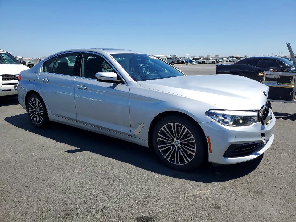 2020 BMW 5er VIN WBAJR3C07LWW61577 COPART salvage auction — FRONT END, Ca - Salvage Certificate, sold $8,700 on 2026-08-19 (photo 4)