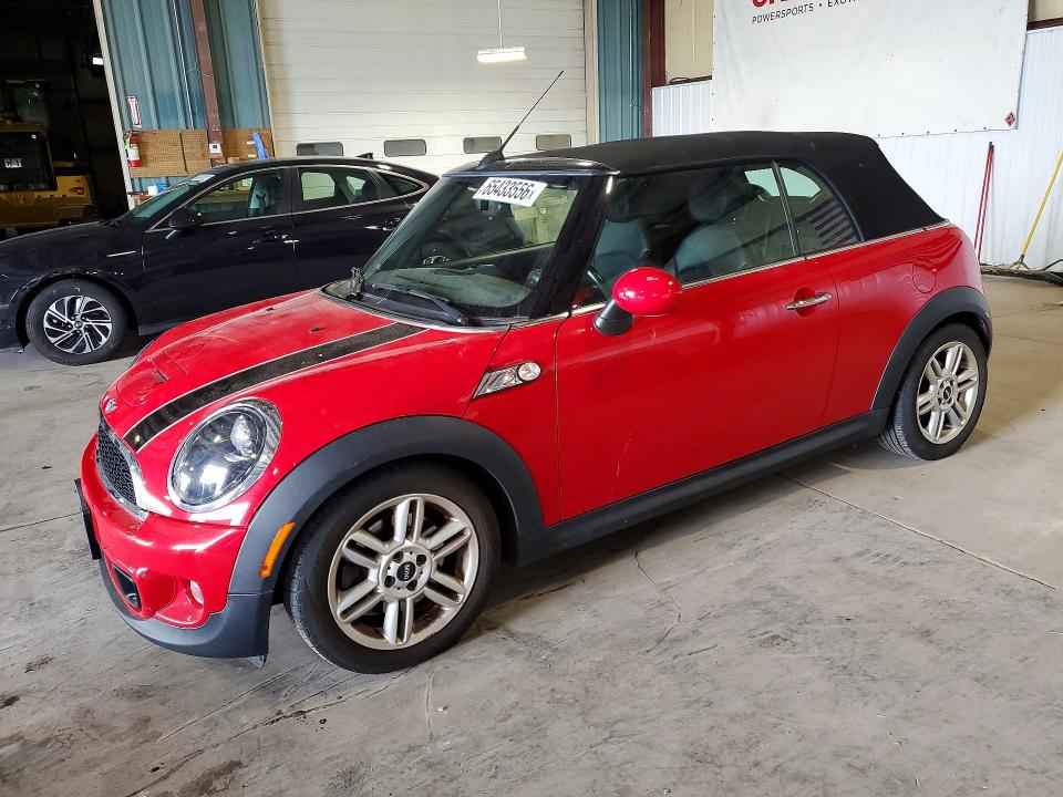 2014 Mini Cooper VIN WMWZP3C57ET298190 COPART salvage auction — NORMAL WEAR, Salvage Title, sold $2,150 on 2026-09-02 (photo 1)