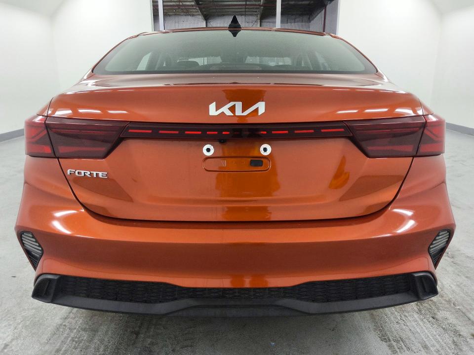 2023 Kia Forte VIN 3KPF24AD9PE547671 COPART salvage auction — PARTIAL REPAIR, Ca - Certificate Of Title, sold $8,003 on 2026-08-25 (photo 6)