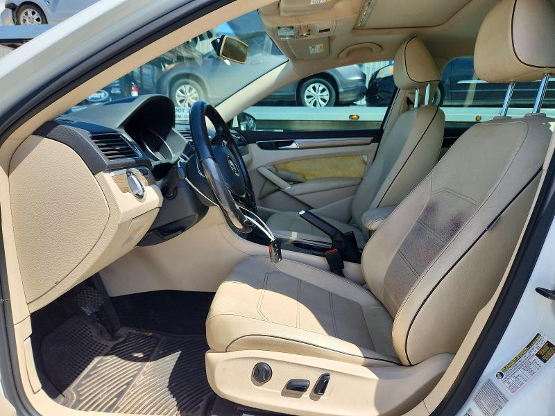 2016 Volkswagen Passat VIN 1VWBS7A39GC053435 COPART salvage auction — FRONT END, Fl - Dealer Only Clean Title, sold $1,400 on 2026-09-02 (photo 7)