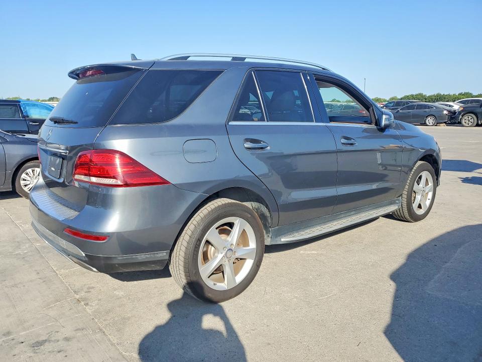 2017 Mercedes-benz Gle VIN 4JGDA5JB2HA847776 COPART salvage auction — MINOR DENT/SCRATCHES, TX - DEALER ONLY CLEAN TITLE (P), sold $9,600 on 2026-08-20 (photo 3)