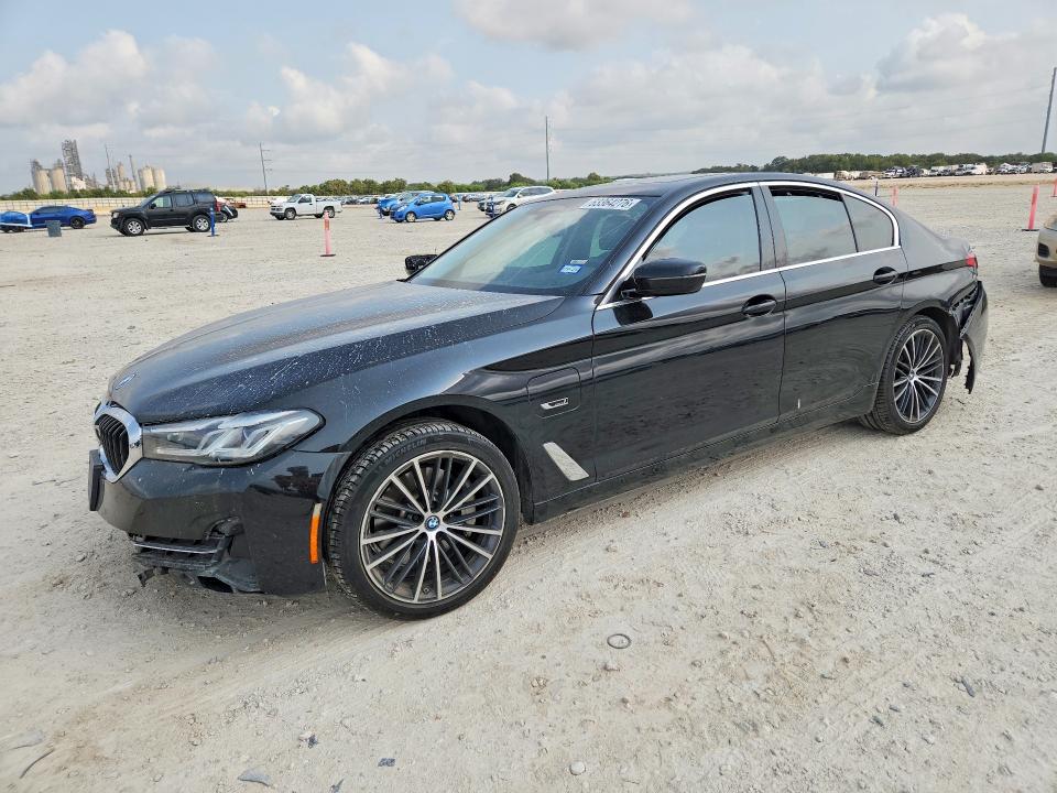 2022 BMW 5er VIN WBA33AG09NCH72535 — COPART salvage auction photo
