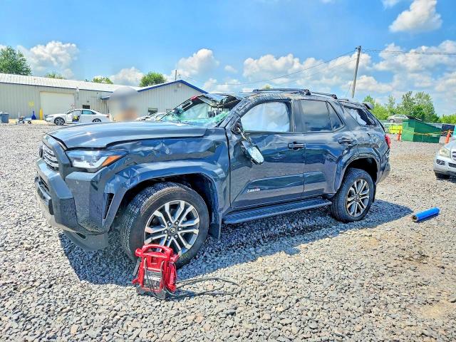2026 Toyota 4runner VIN JTEVA5BR1T5103703 COPART salvage auction — ROOF, Salvage Title, sold $19,000 on 2026-09-14 (photo 1)