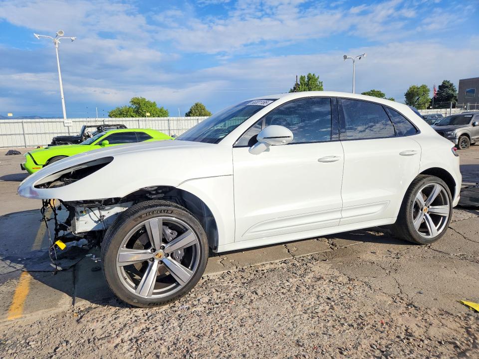 2024 Porsche Macan VIN WP1AA2A56RLB06941 — COPART salvage auction photo