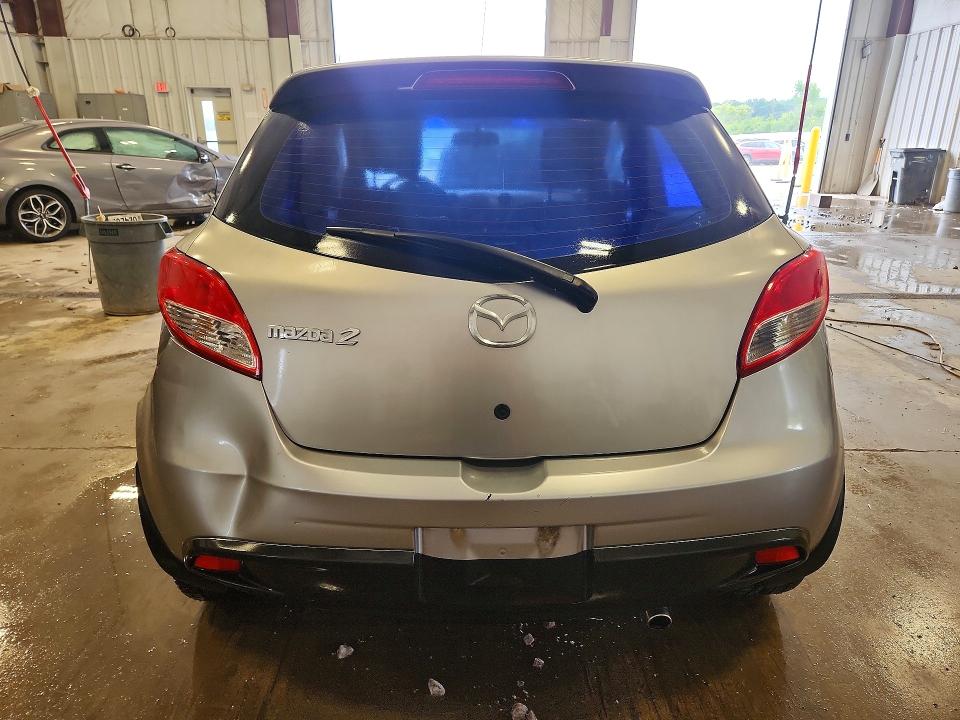2011 Mazda 2 VIN JM1DE1HYXB0113654 COPART salvage auction — REAR END, Mt - Certificate Of Title, sold $900 on 2026-09-21 (photo 6)