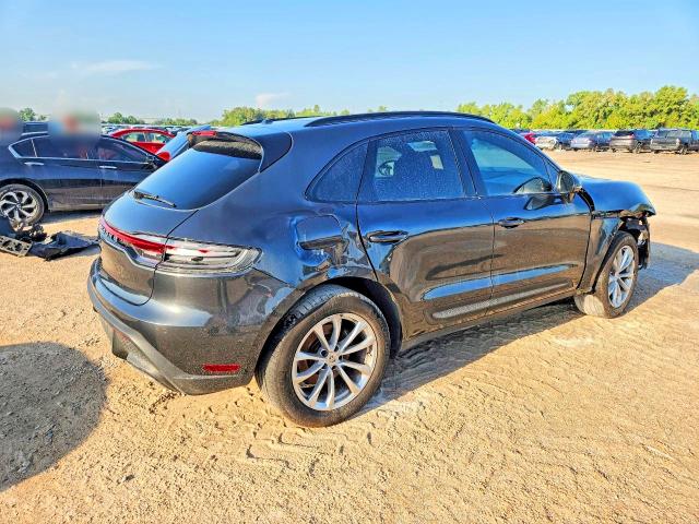 2024 Porsche Macan VIN WP1AA2A54RLB20353 COPART salvage auction — FRONT END, Tx - Salvage Vehicle Title, sold $12,500 on 2026-08-14 (photo 3)