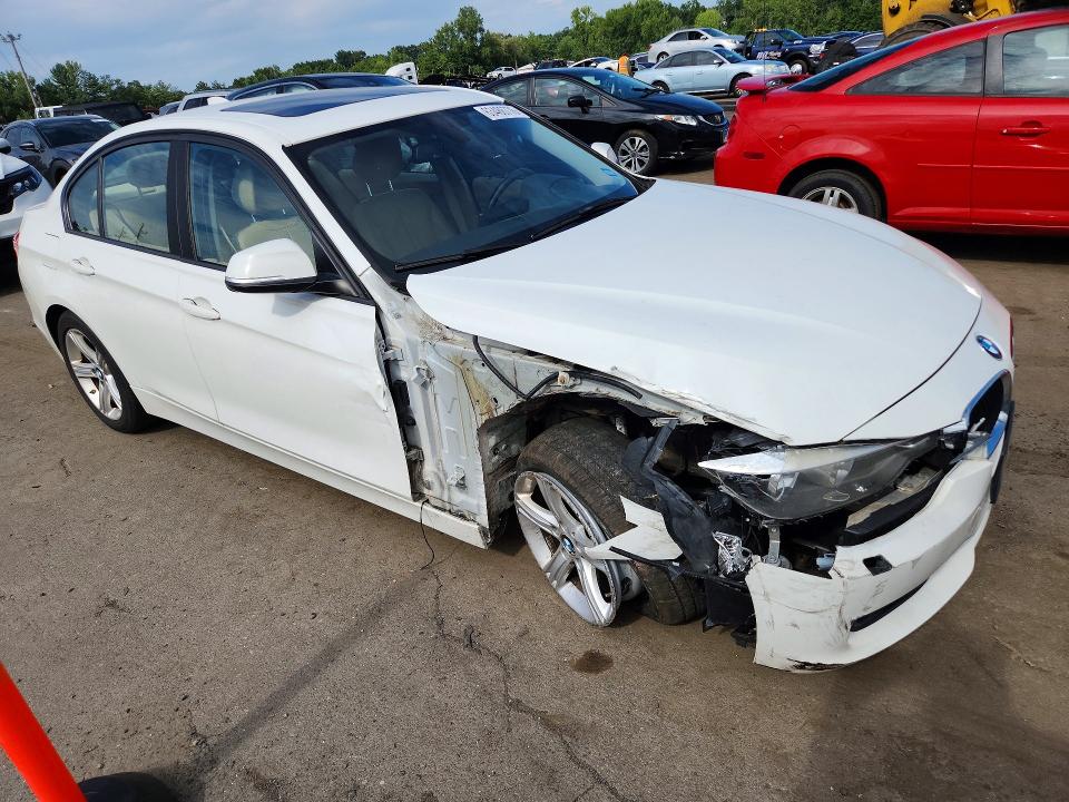 2013 BMW 3er VIN WBA3B5G51DNS02731 COPART salvage auction — FRONT END, Ct - Cert Of Title-Salvage, sold $750 on 2026-08-21 (photo 4)