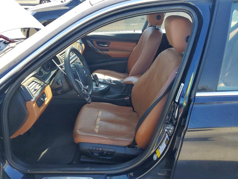 2012 BMW 3er VIN WBA3A5C54CF257031 COPART salvage auction — MINOR DENT/SCRATCHES, Ca - Dis/Dlr/Exp Only Clean Title, sold $1,600 on 2026-08-06 (photo 7)