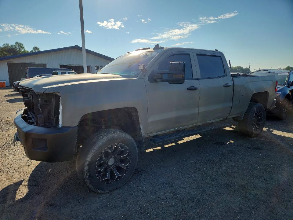2016 Chevrolet Silverado 3500 VIN 1GC4K1E84GF178758 — COPART salvage auction photo