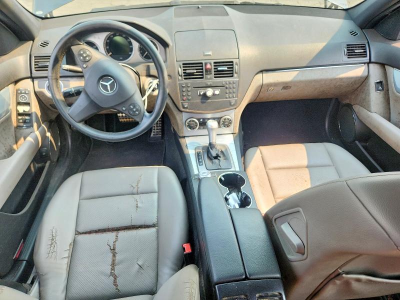 2008 Mercedes-benz C class VIN WDDGF54X98F173967 COPART salvage auction — MINOR DENT/SCRATCHES, CA - CERTIFICATE OF TITLE, sold $300 on 2026-08-10 (photo 8)