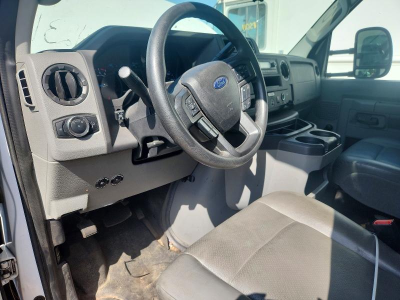 2024 Ford E-350 VIN 1FDWE3FN5RDD42318 COPART salvage auction — NORMAL WEAR, Al - Certificate Of Title, sold $8,300 on 2026-09-01 (photo 8)