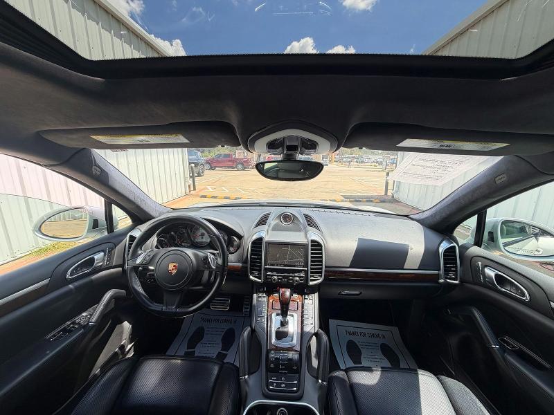 2014 Porsche Cayenne VIN WP1AD2A22ELA75002 COPART salvage auction — MINOR DENT/SCRATCHES, Al - Certificate Of Title (P), sold $175 on 2026-08-13 (photo 9)