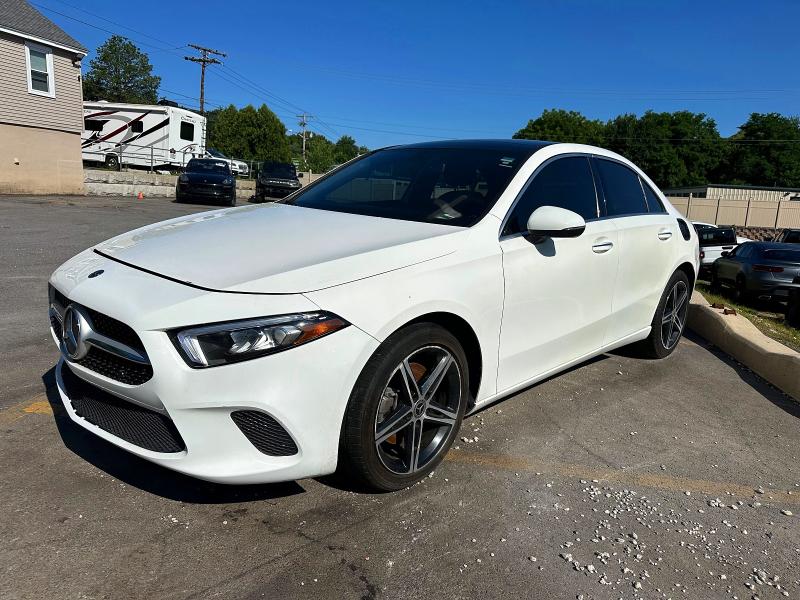 2019 Mercedes-benz A-klasse VIN WDD3G4EB2KW034599 — COPART salvage auction photo