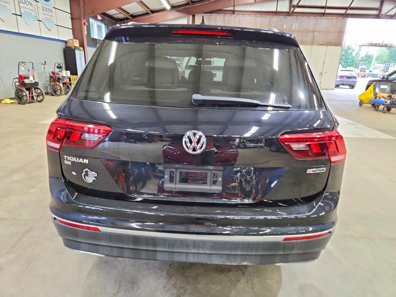 2020 Volkswagen Tiguan VIN 3VV2B7AX3LM095227 COPART salvage auction — Minor Dent/Scratches, MI - CERTIFICATE OF TITLE, sold $6,000 on 2026-09-09 (photo 6)