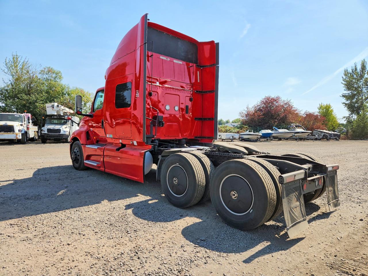 2019 International LT VIN 3HSDZAPR7KN505052 COPART salvage auction — Minor Dent/Scratches, OR - CERT OF TITLE-RECONSTRUCTED, sold $16,200 on 2026-09-03 (photo 2)