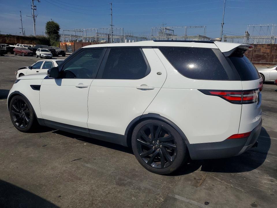 2017 Land rover Discovery VIN SALRHBBV4HA042304 COPART salvage auction — MINOR DENT/SCRATCHES, Salvage Title, sold $1,050 on 2026-08-20 (photo 2)