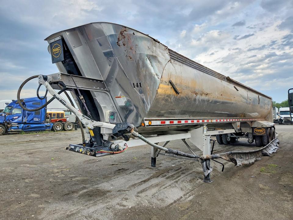 2026 Mac Unknown VIN 5MADN4020TW090174 — COPART salvage auction photo