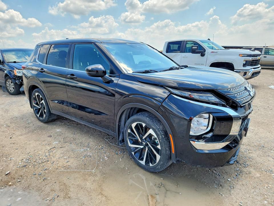 2022 Mitsubishi Outlander VIN JA4J4TA87NZ040328 COPART salvage auction — FRONT END, Tx - Salvage Vehicle Title, sold $6,600 on 2026-09-11 (photo 4)