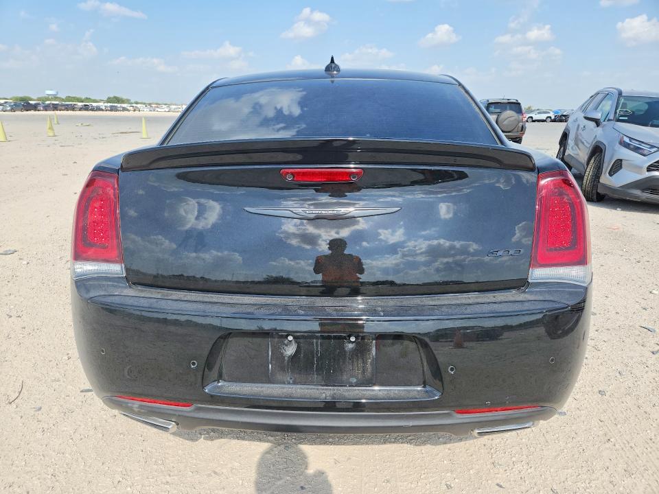 2023 Chrysler 300 VIN 2C3CCADG0PH556286 COPART salvage auction — FRONT END, TX, sold $8,400 on 2026-10-08 (photo 6)