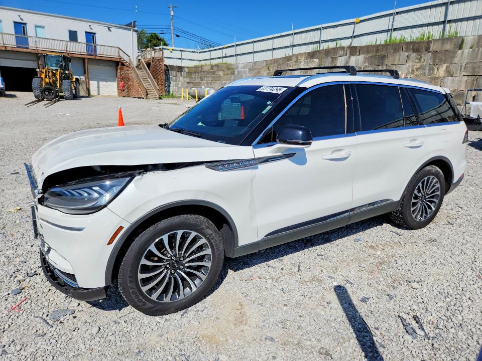 2022 Lincoln Aviator VIN 5LM5J7XC7NGL07992 — COPART salvage auction photo