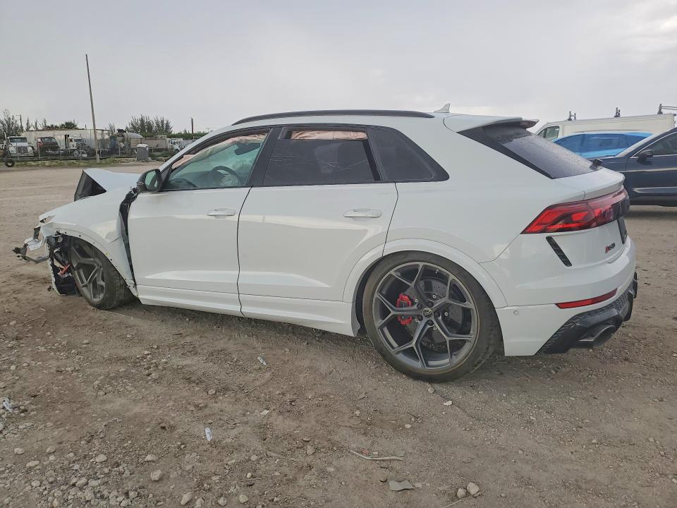 2026 Audi Rs q8 VIN WU1ARBF14TD002162 COPART salvage auction — FRONT END, Fl - Cert Of Title Slvg Rebuildable, sold $15,000 on 2026-08-11 (photo 2)