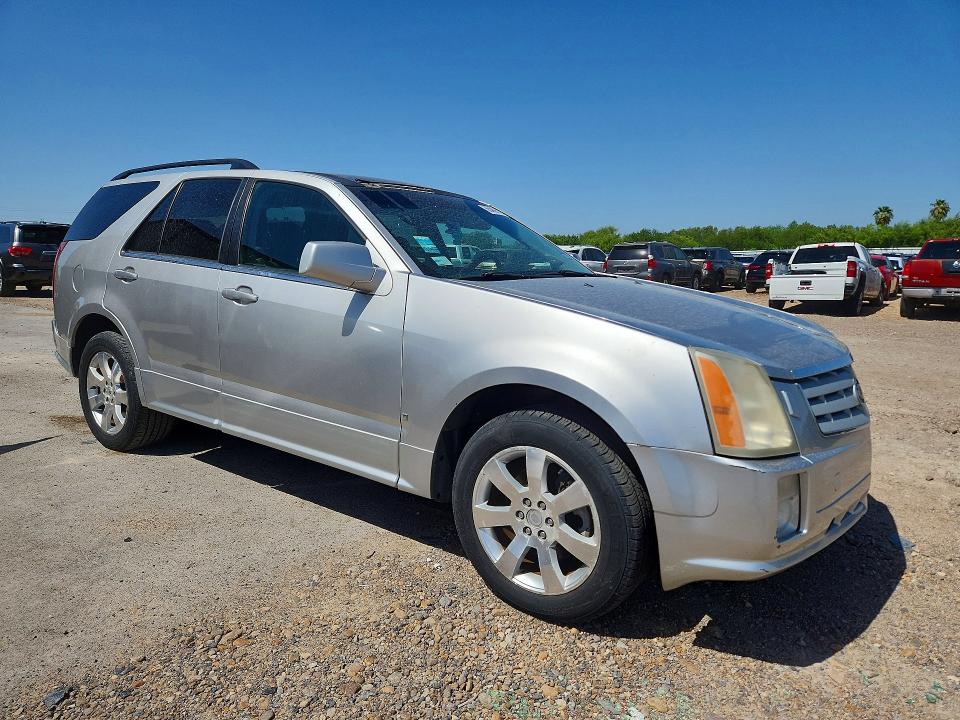 2007 Cadillac Srx VIN 1GYEE637570132775 COPART salvage auction — MINOR DENT/SCRATCHES, TX - CERTIFICATE OF TITLE (P), sold $200 on 2026-09-01 (photo 4)