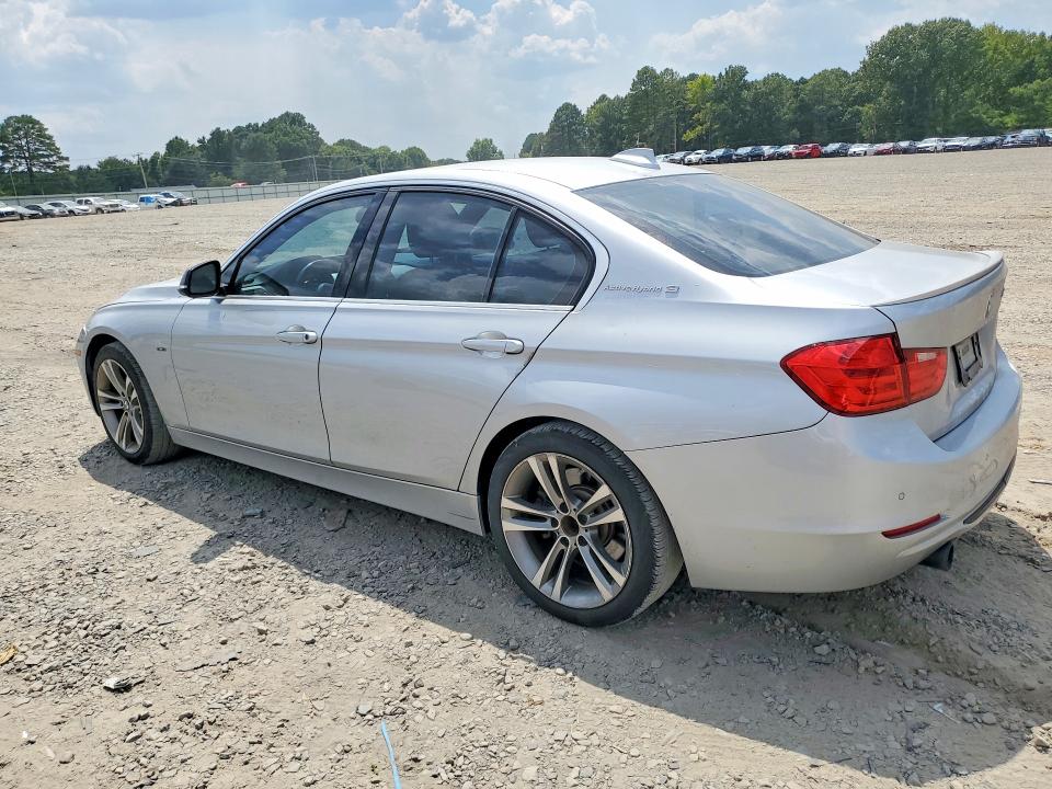 2013 BMW 1er VIN WBA3F9C53DF145279 COPART salvage auction — FRONT END, Ar - Certificate Of Title, sold $600 on 2026-08-19 (photo 2)