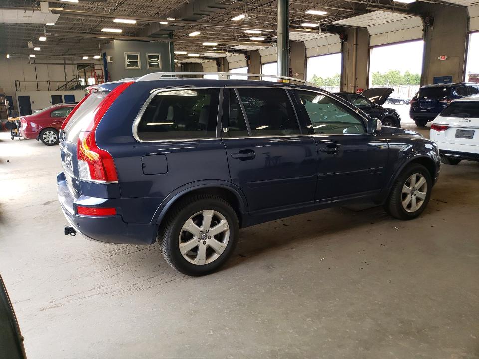 2013 Volvo Xc90 VIN YV4952CZ5D1643536 COPART salvage auction — MINOR DENT/SCRATCHES, Mn - Certificate Of Title, sold $825 on 2026-08-13 (photo 3)