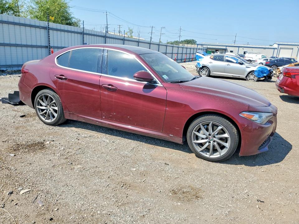 2017 Alfa romeo Giulia VIN ZARFAEDN4H7561188 COPART salvage auction — FRONT END, Id - Salvage Certificate Of Title, sold $4,700 on 2026-09-04 (photo 4)