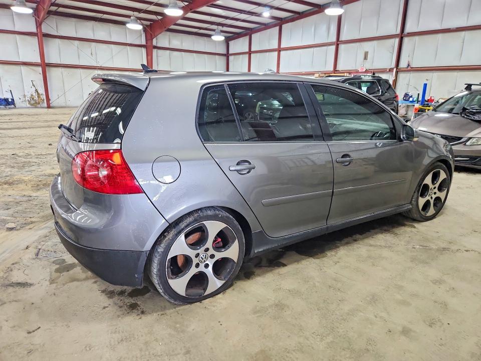 2008 Volkswagen Gti VIN WVWGV71KX8W084085 COPART salvage auction — MINOR DENT/SCRATCHES, MD - CERTIFICATE OF TITLE, sold $957 on 2026-08-11 (photo 3)